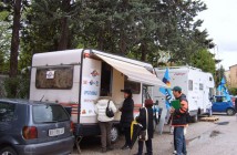 Le foto dell’ufficio mobile dei sevizi al cittadino della Uil Pensionati in Abruzzo nei luoghi del terremoto